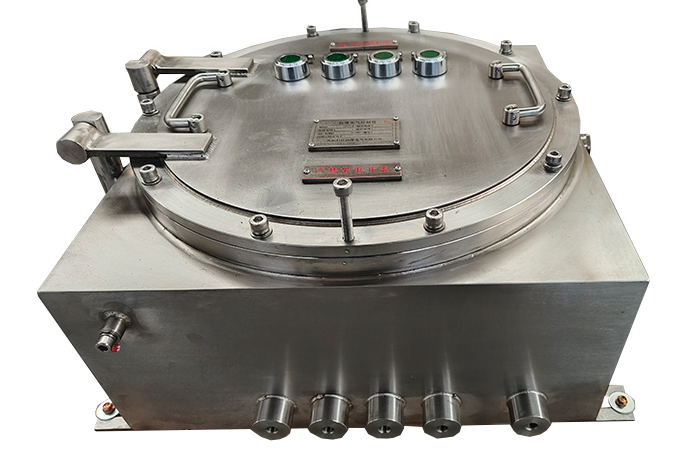 IIC級(jí)防爆配電箱