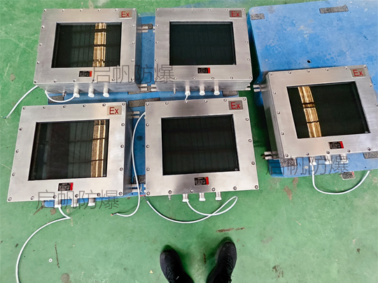 不銹鋼材質(zhì)方便觸摸屏按需定制