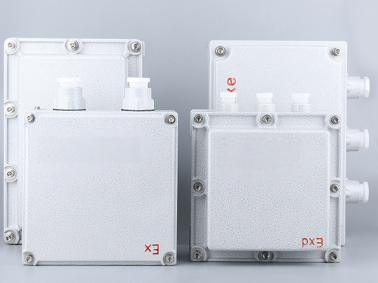 啟帆生產(chǎn)防爆配電箱接線箱尺寸材質(zhì)可定制