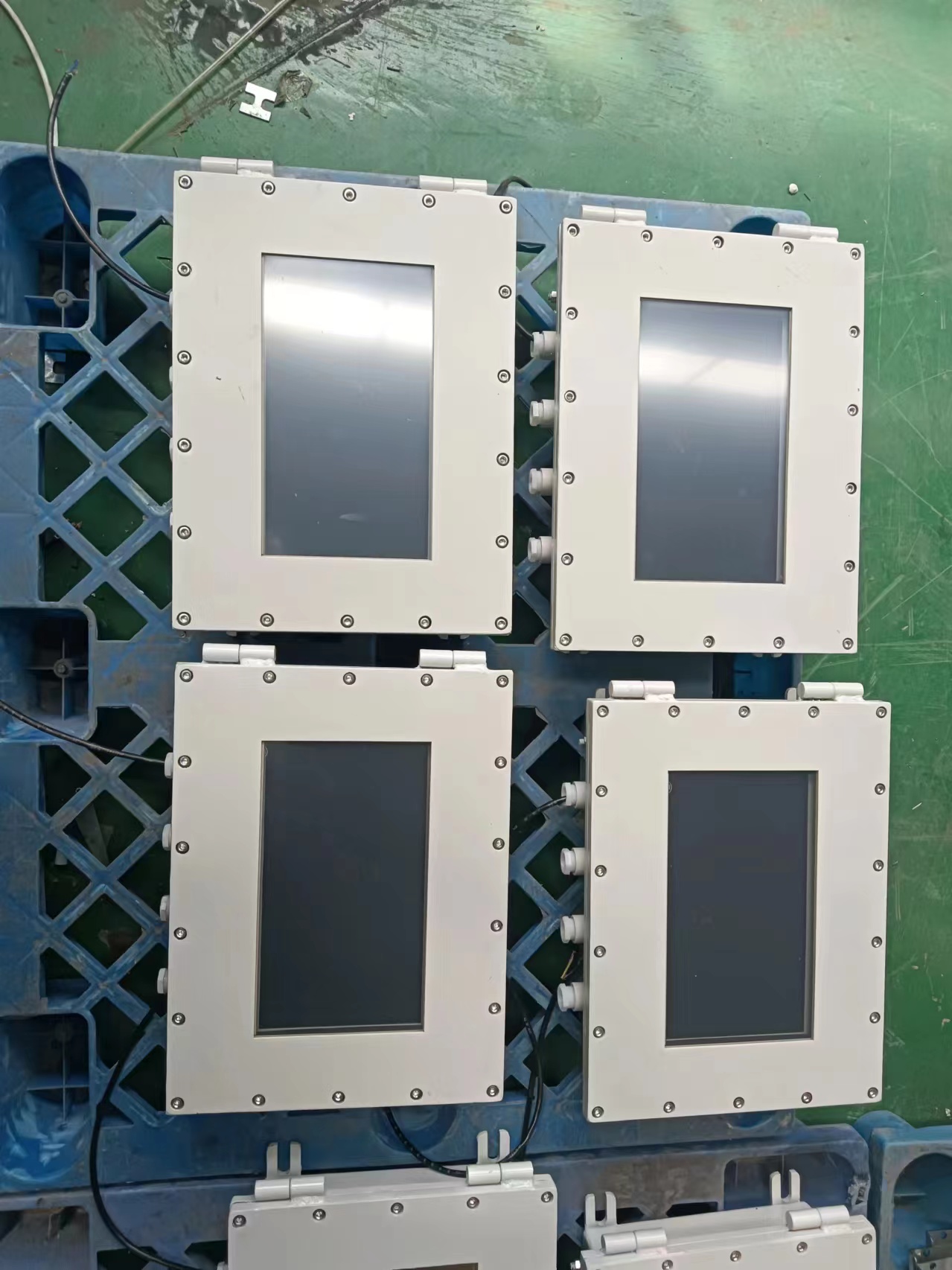 安徽啟帆壁掛式防爆觸摸屏